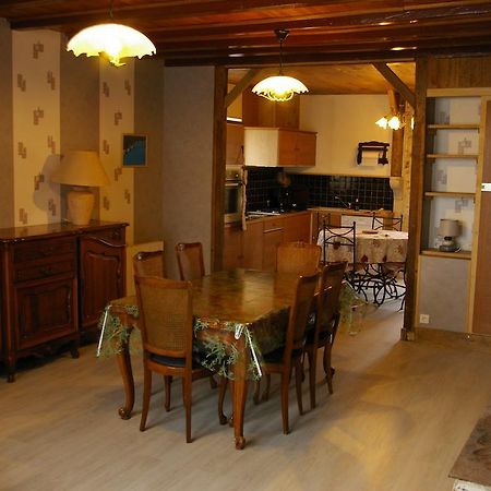 Gite Au Chalet Laferté-sur-Aube الغرفة الصورة