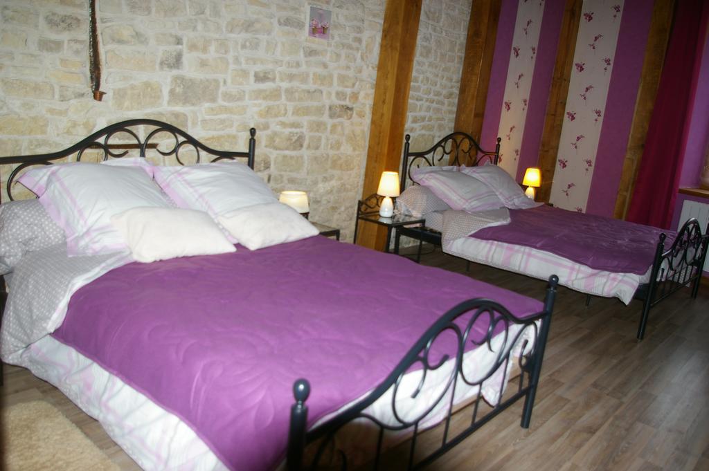 Gite Au Chalet Laferté-sur-Aube المظهر الخارجي الصورة