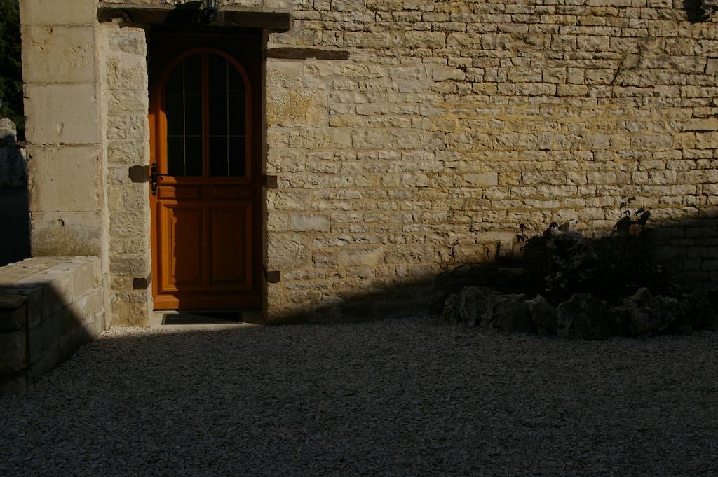 Gite Au Chalet Laferté-sur-Aube المظهر الخارجي الصورة